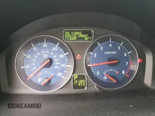 2010 Volvo S40 R-Design with VIN YV1672MH2A2511808, listed as a Copart auction lot 47414725 with 101,389 mi miles and Salvage Title. Bid and sale history available at carsss.com. Image 9.