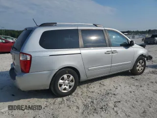 2010 Kia Sedona LX with VIN KNDMG4C34A6340230, listed as a Copart auction lot 67772684 with 142,030 mi miles and Salvage Title. Bid and sale history available at carsss.com. Image 3.