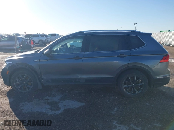 2022 Volkswagen Tiguan SE with VIN 3VV3B7AX1NM147445, listed as a IAAI auction lot 41755217 with 59,399 mi miles and . Bid and sale history available at DreamBid. Image 14.