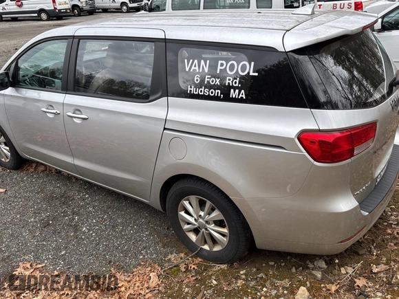 2017 Kia Sedona L with VIN KNDMA5C1XH6264738, listed as a Copart auction lot 50898905 with 151,513 mi miles and Clean Title. Bid and sale history available at carsss.com. Image 3.