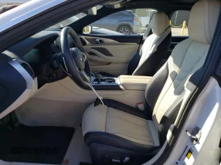 2020 BMW 8 Series M850i with VIN WBAGV8C01LCE08939, listed as a Copart auction lot 39257433 with 45,561 mi miles. Bid and sale history available at carsss.com. Image 7.
