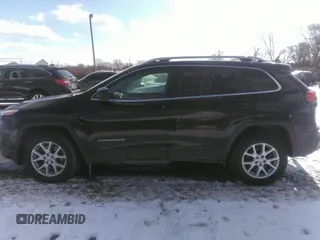 2018 Jeep Cherokee Latitude Tech Connect with VIN 1C4PJMCB5JD580985, listed as a IAAI auction lot 41530501 with 75,858 mi miles and . Bid and sale history available at DreamBid. Image 14.