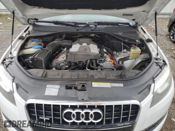 2015 Audi Q7 Premium z VIN WA1CGAFE5FD008236, wystawiony jako Copart lot #52850365 z przebiegiem 127 490 mil mil oraz Szkoda całkowita • Salvage title. Historia ofert i sprzedaży dostępna na DreamBid. Obrazek 13.