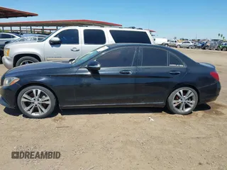2015 Mercedes-Benz C 300 with VIN 55SWF4JB4FU067354, listed as a IAAI auction lot 42102376 with 111,029 mi miles and . Bid and sale history available at DreamBid. Image 14.