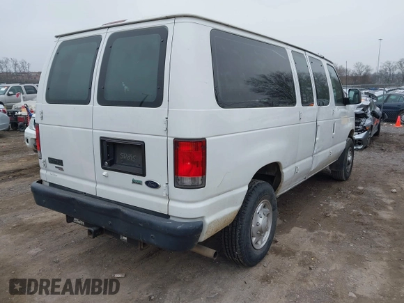 2014 Ford Econoline Cargo Commercial z VIN 1FTNE2EW9EDA50895, wystawiony jako IAAI lot #41498409 z przebiegiem 825 256 mil mil oraz . Historia ofert i sprzedaży dostępna na DreamBid. Obrazek 4.