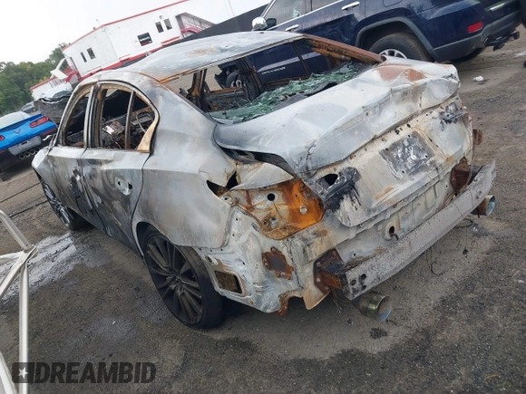 2018 Infiniti Q50 Red Sport 400 with VIN JN1FV7AR6JM480673, listed as a IAAI auction lot 40210603 with Not provided miles and . Bid and sale history available at DreamBid. Image 3.