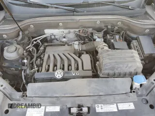 2019 Volkswagen Atlas SEL with VIN 1V2MR2CA5KC557039, listed as a Copart auction lot 49177845 with 73,410 mi miles and Salvage title. Bid and sale history available at DreamBid. Image 12.