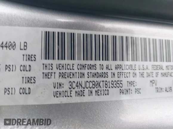 2019 Jeep Compass Limited with VIN 3C4NJCCB0KT819355, listed as a IAAI auction lot 41304561 with 69,892 mi miles. Bid and sale history available at carsss.com. Image 9.
