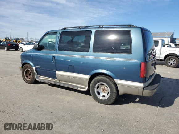 2002 Chevrolet Astro with VIN 1GNDM19X42B146444, listed as a Copart auction lot 81705144 with 178,695 mi miles and Clean Title. Bid and sale history available at carsss.com. Image 2.