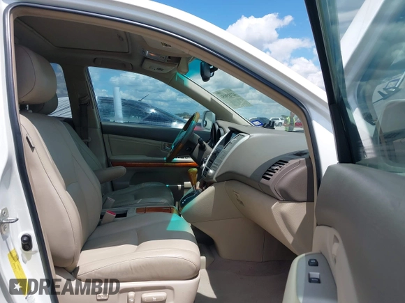 2007 Lexus RX 350 with VIN 2T2HK31U87C032304, listed as a IAAI auction lot 42189058 with 202,695 mi miles and . Bid and sale history available at DreamBid. Image 5.