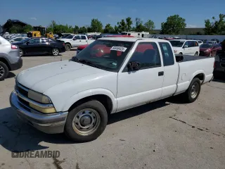 2002 GMC Sonoma SL Fleet z VIN 1GTCS19WX28113477, wystawiony jako Copart lot #56958425 z przebiegiem 188 974 mil mil oraz Tytuł czysty. Historia ofert i sprzedaży dostępna na DreamBid. Obrazek 1.