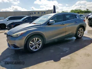2017 Infiniti QX30 Premium z VIN SJKCH5CPXHA035207, wystawiony jako Copart lot #58467325 z przebiegiem 121 959 mil mil oraz Tytuł czysty. Historia ofert i sprzedaży dostępna na DreamBid. Obrazek 1.