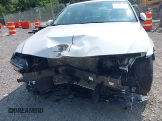 2024 Hyundai Elantra Limited с VIN KMHLP4DG9RU800577, выставлен на аукционе IAAI как лот 42484059 с пробегом 24 731 миль миль и . История ставок и продаж доступна на DreamBid. Изображение 6.