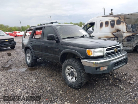 1999 Toyota 4Runner SR5 с VIN JT3HN86R2X0239685, выставлен на аукционе IAAI как лот 42162967 с пробегом Не указан миль и . История ставок и продаж доступна на DreamBid. Изображение 1.