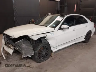 2011 Mercedes-Benz E 350 Luxury с VIN WDDHF8HBXBA480766, выставлен на аукционе IAAI как лот 42568278 с пробегом 127 584 миль миль и . История ставок и продаж доступна на DreamBid. Изображение 6.