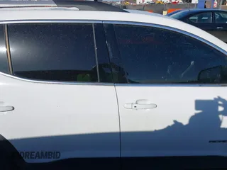 2018 GMC Acadia SLT with VIN 1GKKNMLS5JZ147768, listed as a IAAI auction lot 41710166 with 138,683 mi miles and . Bid and sale history available at carsss.com. Image 13.