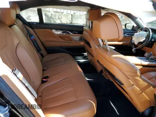 2019 BMW 7 Series 750i with VIN WBA7F0C53KGM24560, listed as a Copart auction lot 37540533 with 0 mi miles. Bid and sale history available at carsss.com. Image 10.