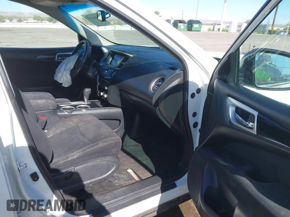 2016 Nissan Pathfinder S with VIN 5N1AR2MN7GC638875, listed as a IAAI auction lot 41996143 with 92,637 mi miles and . Bid and sale history available at DreamBid. Image 5.