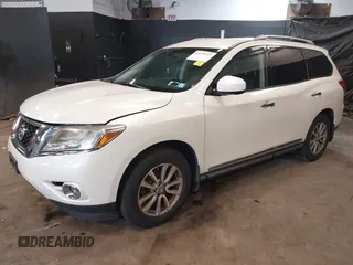 2015 Nissan Pathfinder Platinum z VIN 5N1AR2MM4FC715868, wystawiony jako IAAI lot #42276127 z przebiegiem 93 526 mil mil oraz . Historia ofert i sprzedaży dostępna na DreamBid. Obrazek 2.