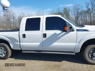 2016 Ford F-250 Lariat with VIN 1FT7W2B62GED14417, listed as a IAAI auction lot 41693567 with 99,911 mi miles and . Bid and sale history available at DreamBid. Image 13.