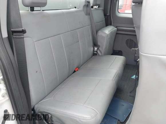 2016 Ford F-250 XL с VIN 1FD7X2B69GEC87418, выставлен на аукционе IAAI как лот 42014958 с пробегом 403 970 миль миль и . История ставок и продаж доступна на DreamBid. Изображение 8.