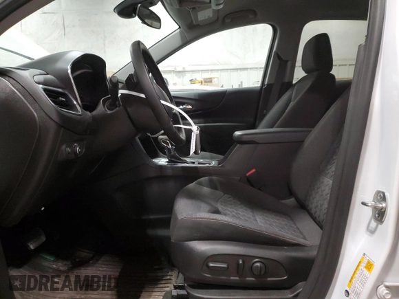 2024 Chevrolet Equinox LT with VIN 3GNAXUEG7RS105452, listed as a Copart auction lot 43388575 with 32,042 mi miles and Non Repairable. Bid and sale history available at carsss.com. Image 7.