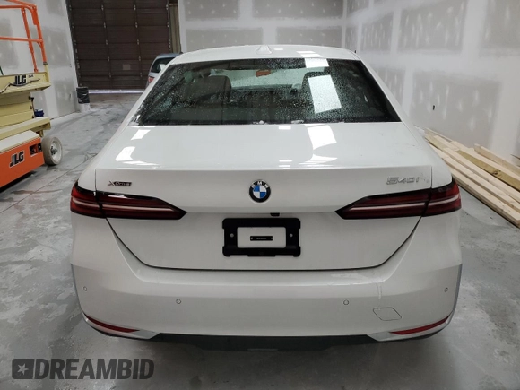 2025 BMW 5 Series 540i xDrive with VIN WBA63FJ03SCU11555, listed as a Copart auction lot 41510425 with 655 mi miles and Clean Title. Bid and sale history available at carsss.com. Image 6.