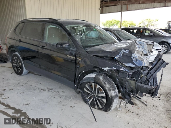 2022 Volkswagen Tiguan S с VIN 3VV1B7AX2NM110802, выставлен на аукционе Copart как лот 57135405 с пробегом 33 332 миль миль и На запчасти • Non repairable. История ставок и продаж доступна на DreamBid. Изображение 4.