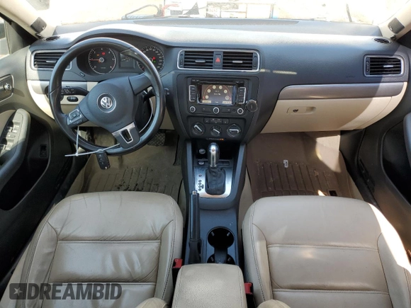 2013 Volkswagen Jetta TDI w/Premium/Nav with VIN 3VWLL7AJ0DM452664, listed as a Copart auction lot 48154995 with 141,225 mi miles and Clean title. Bid and sale history available at DreamBid. Image 8.