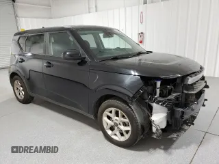 2023 Kia Soul LX with VIN KNDJ23AU8P7869481, listed as a Copart auction lot 53986855 with 65,109 mi miles and Clean Title. Bid and sale history available at carsss.com. Image 4.