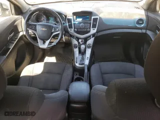 2013 Chevrolet Cruze 1LT with VIN 1G1PC5SB4D7216876, listed as a Copart auction lot 52402065 with 208,381 mi miles and Salvage Title. Bid and sale history available at carsss.com. Image 8.
