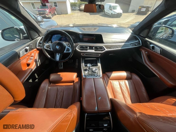 2022 BMW X7 M50i with VIN 5UXCX6C09N9K44917, listed as a Copart auction lot 54822275 with 123,855 mi miles and Clean Title. Bid and sale history available at carsss.com. Image 5.