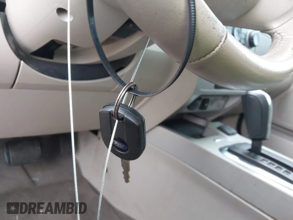 2009 Ford Escape Hybrid with VIN 1FMCU49389KD10786, listed as a IAAI auction lot 42134866 with 112,696 mi miles and . Bid and sale history available at DreamBid. Image 11.