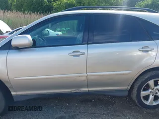 2005 Lexus RX 330 z VIN 2T2HA31U05C051638, wystawiony jako IAAI lot #42344780 z przebiegiem 294 093 mil mil oraz . Historia ofert i sprzedaży dostępna na DreamBid. Obrazek 6.