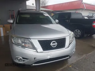 2013 Nissan Pathfinder SV with VIN 5N1AR2MM6DC614912, listed as a IAAI auction lot 41960647 with 148,176 mi miles and . Bid and sale history available at DreamBid. Image 6.
