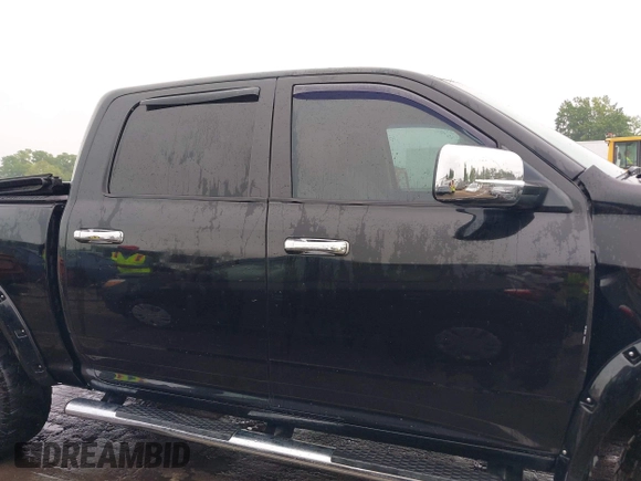 2013 Ram 1500 Express z VIN 1C6RR6KT2DS617294, wystawiony jako IAAI lot #42031712 z przebiegiem 188 723 mil mil oraz . Historia ofert i sprzedaży dostępna na DreamBid. Obrazek 13.