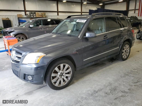 2011 Mercedes-Benz GLK-Class GLK 350 with VIN WDCGG5GB9BF632004, listed as a Copart auction lot 46905215 with 303,816 mi miles and Salvage Title. Bid and sale history available at carsss.com. Image 1.