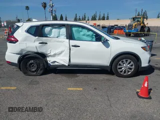 2020 Nissan Rogue SL z VIN 5N1AT2MT5LC738189, wystawiony jako IAAI lot #41602094 z przebiegiem 38 553 mil mil oraz . Historia ofert i sprzedaży dostępna na DreamBid. Obrazek 13.