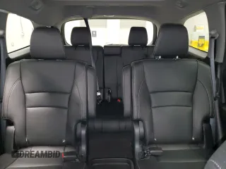 2019 Honda Pilot Touring 7-Passenger with VIN 5FNYF6H66KB507017, listed as a Copart auction lot 62583625 with 48,230 mi miles and Salvage title. Bid and sale history available at DreamBid. Image 10.