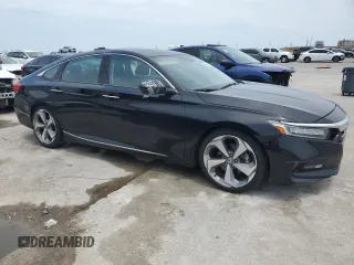 2019 Honda Accord Touring with VIN 1HGCV2F91KA003438, listed as a Copart auction lot 62588035 with 60,316 mi miles and Salvage title. Bid and sale history available at DreamBid. Image 4.