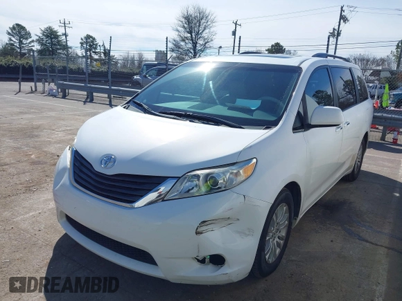 2011 Toyota Sienna XLE AAS with VIN 5TDYK3DCXBS043733, listed as a IAAI auction lot 41601544 with 221,658 mi miles and . Bid and sale history available at DreamBid. Image 19.