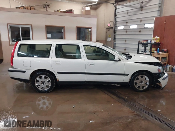 2001 Volvo V70 с VIN YV1SW53D011006843, выставлен на аукционе IAAI как лот 41582749 с пробегом 243 272 миль миль и . История ставок и продаж доступна на DreamBid. Изображение 13.
