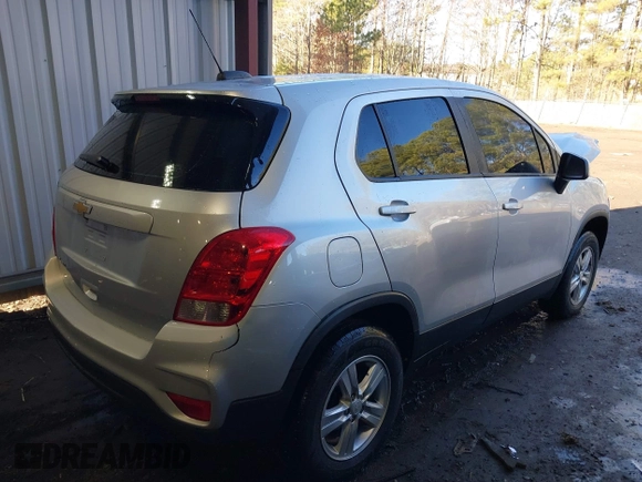 2020 Chevrolet Trax LS with VIN 3GNCJNSBXLL218869, listed as a IAAI auction lot 41654418 with 76,769 mi miles. Bid and sale history available at carsss.com. Image 4.