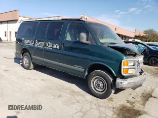 1997 GMC Savana with VIN 1GJGG25R1V1073885, listed as a Copart auction lot 72458594 with 189,209 mi miles and Salvage Title. Bid and sale history available at carsss.com. Image 4.