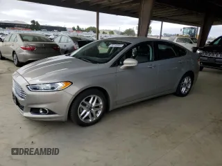 2015 Ford Fusion SE z VIN 3FA6P0HD3FR245743, wystawiony jako Copart lot #59189985 z przebiegiem 101 634 mil mil oraz Szkoda całkowita • Salvage title. Historia ofert i sprzedaży dostępna na DreamBid. Obrazek 1.