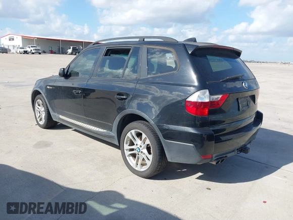 2008 BMW X3 3.0si with VIN WBXPC93488WJ23100, listed as a IAAI auction lot 40859491 with 331,231 mi miles. Bid and sale history available at carsss.com. Image 3.