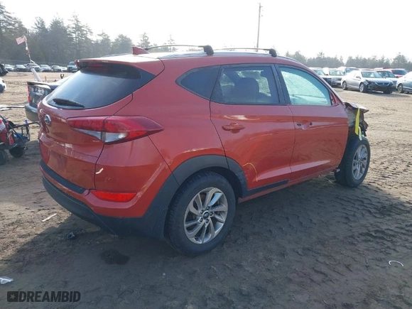 2017 Hyundai Tucson SE with VIN KM8J33A40HU422199, listed as a IAAI auction lot 41758520 with 67,592 mi miles. Bid and sale history available at carsss.com. Image 4.