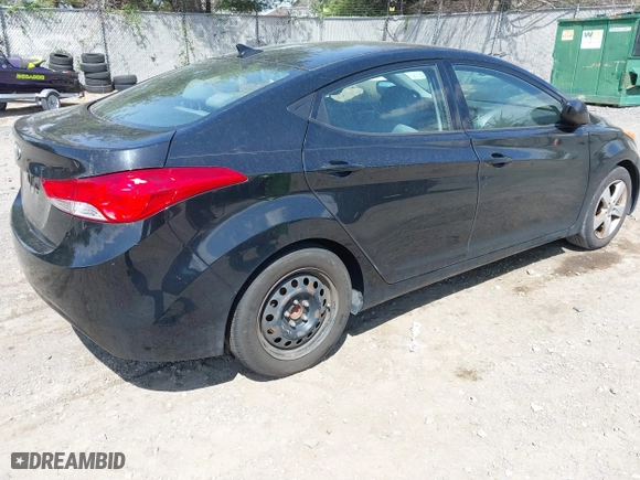 2013 Hyundai Elantra GLS with VIN 5NPDH4AE2DH450608, listed as a IAAI auction lot 41932150 with 188,509 mi miles. Bid and sale history available at carsss.com. Image 4.