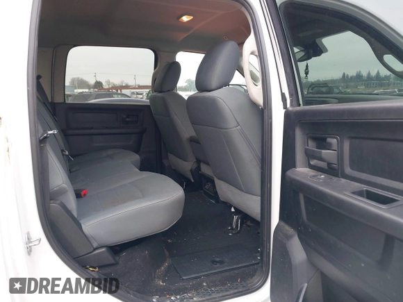 2018 Ram 2500 Tradesman with VIN 3C6UR5HJ7JG240216, listed as a IAAI auction lot 41371971 with 143,069 mi miles and . Bid and sale history available at DreamBid. Image 8.