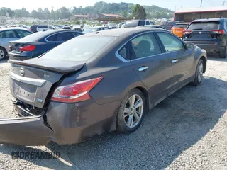 2013 Nissan Altima SV with VIN 1N4AL3AP9DC912306, listed as a IAAI auction lot 42547455 with 184,854 mi miles and . Bid and sale history available at DreamBid. Image 4.